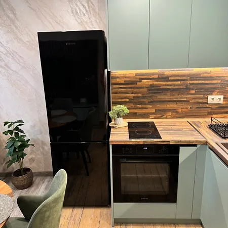 Apartment съни