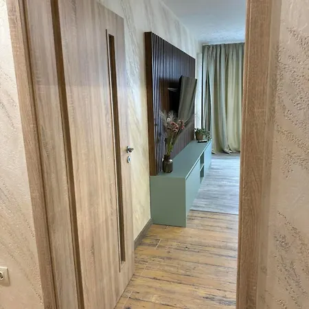 Apartment съни