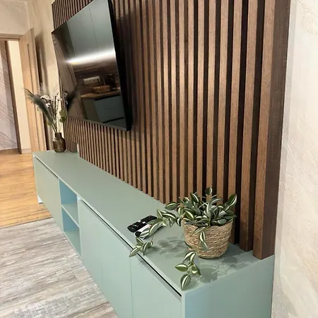 Apartment съни