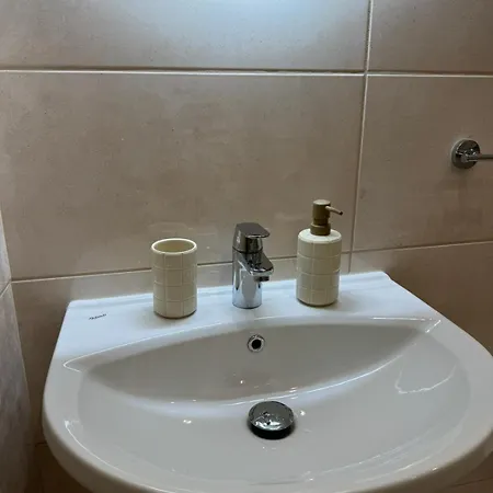 съни * Veliko Tarnovo